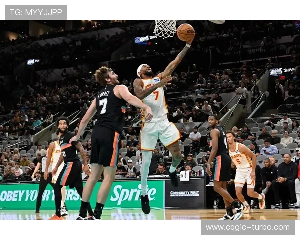 马刺胜绿军福克斯亮眼怀特空砍